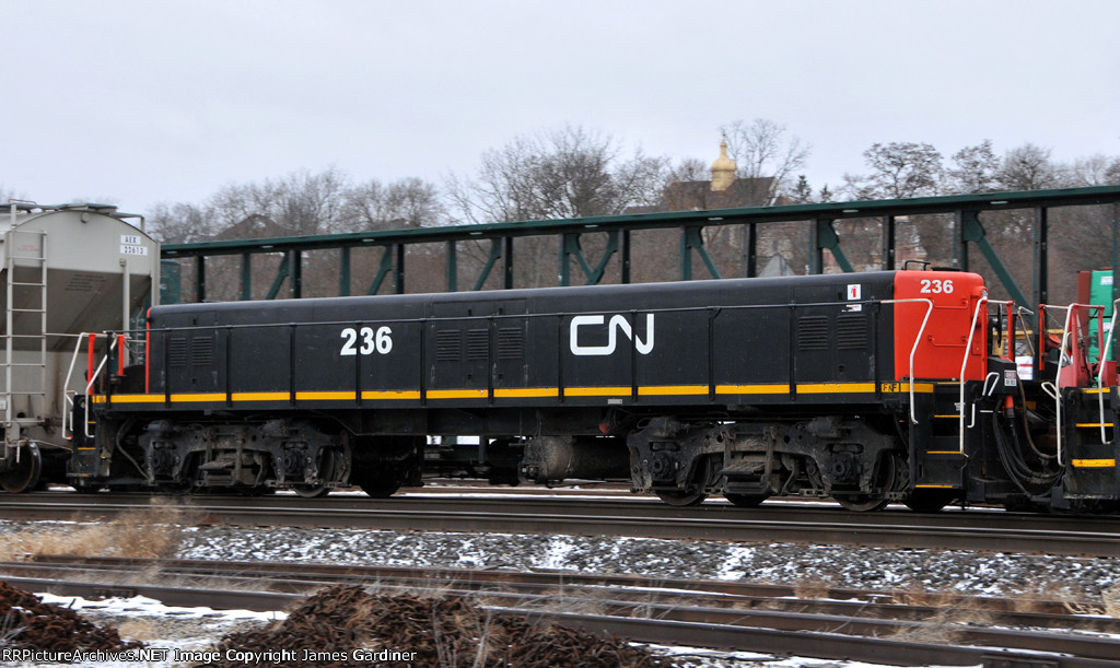 CN 236